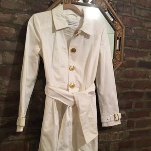 (France) Zara White trench coat with gold buttons